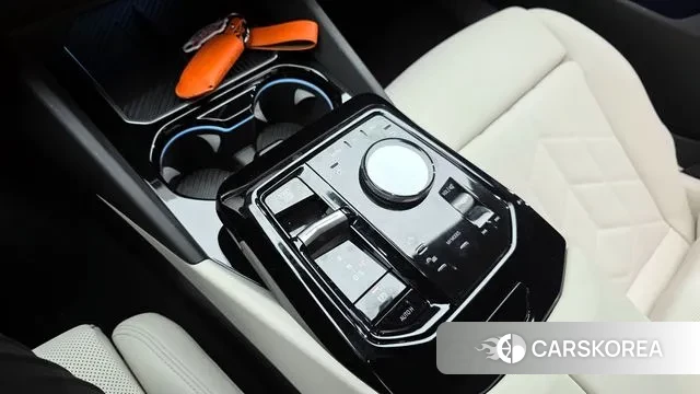 BMW 5 Series (G60) id 3511997 из Кореи 19