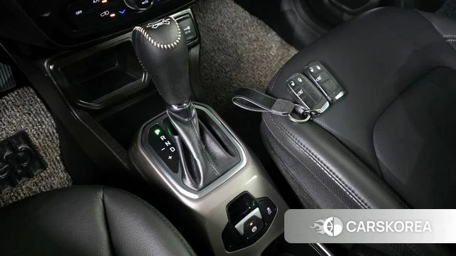 Jeep Renegade id 4370301 из Кореи 19