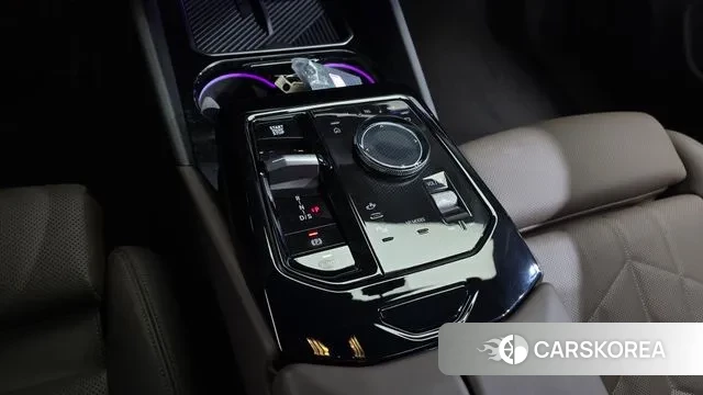 BMW 5 Series (G60) id 3517541 из Кореи 19