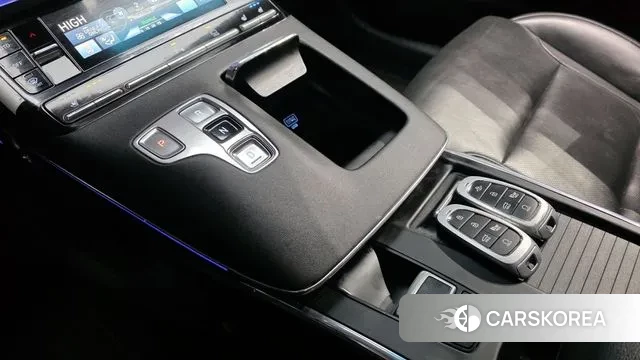 Hyundai The New Grandeur IG Hybrid id 3566562 из Кореи 19