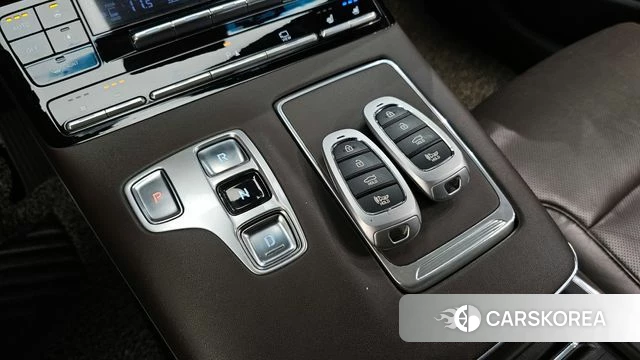 Hyundai The New Grandeur IG id 4402745 из Кореи 30