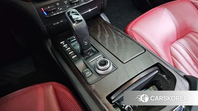 Maserati Ghibli id 3095546 из Кореи 19