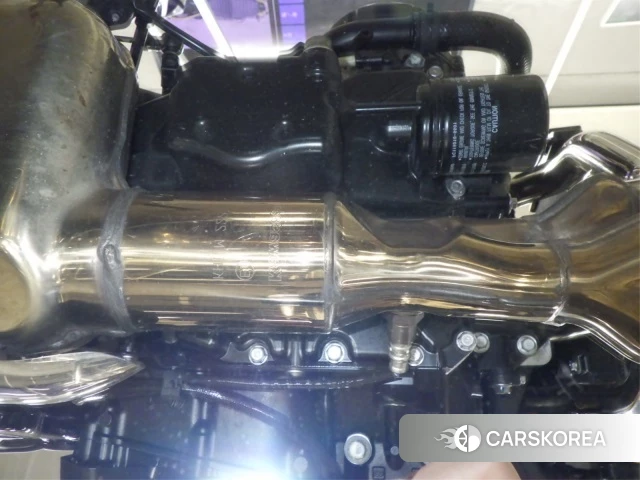 Kawasaki Z900RS SE id 4328229 из Японии 9