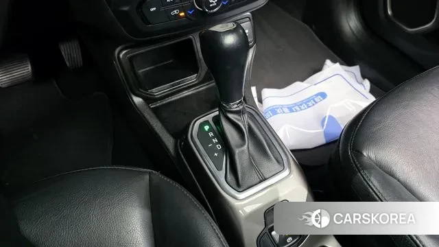 Jeep Renegade id 3343839 из Кореи 19