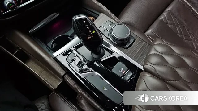 BMW 5 Series (G30) id 3505491 из Кореи 19