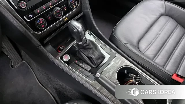 Volkswagen The New Passat id 3215179 из Кореи 19