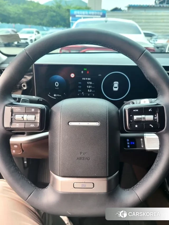 Hyundai Grandeur (GN7) id 3236980 из Кореи 17