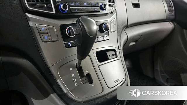 Hyundai The New Grand Starex id 3886172 из Кореи 19