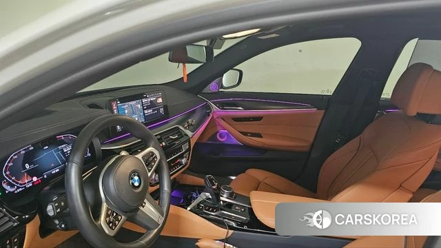 BMW 5 Series (G30) id 3806217 из Кореи 11