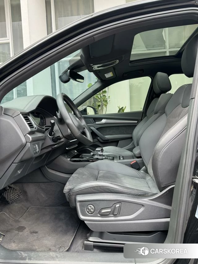 Audi Q5L Sportback id 4359171 из Китая 19