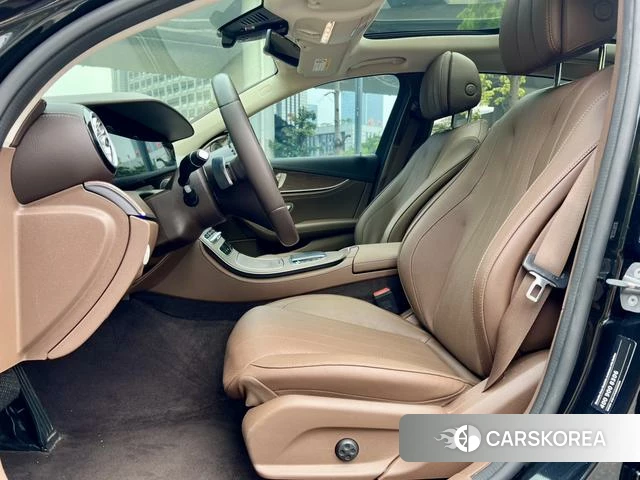 Mercedes-Benz E-class id 4274162 из Китая 16
