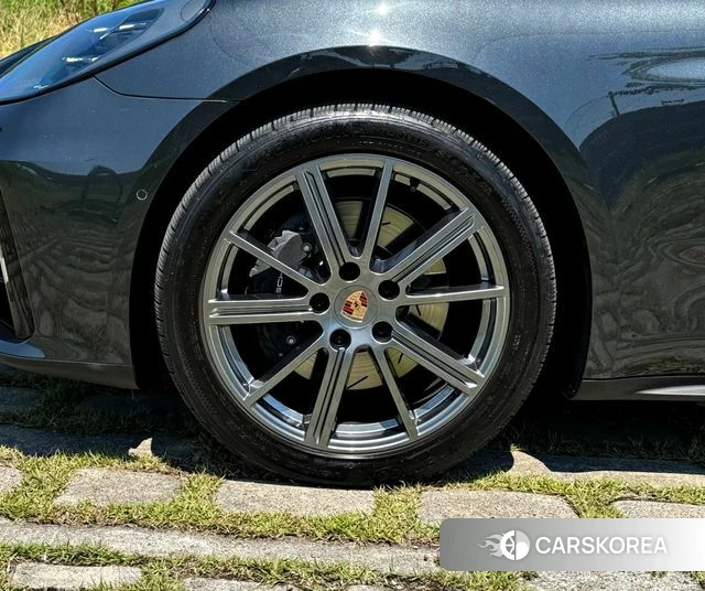 Porsche Panamera (976) id 4441679 из Кореи 18