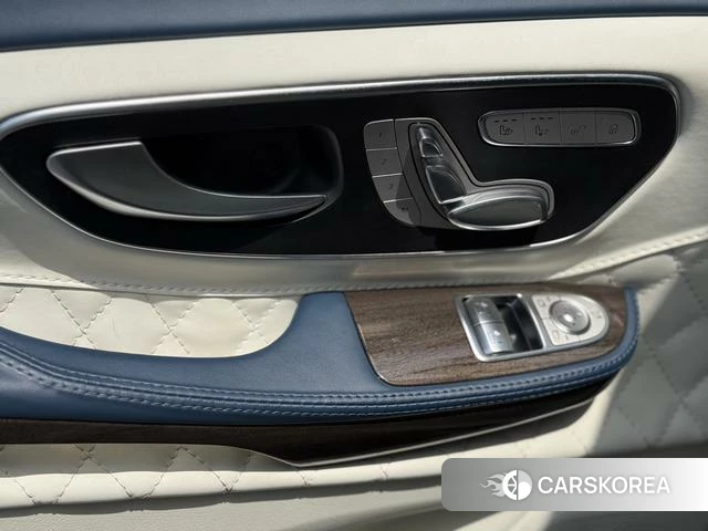 Mercedes-Benz V-class id 4298482 из Китая 20