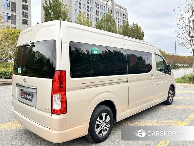 Toyota Hiace id 4261832 из Китая 28