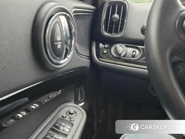 Mini Cooper Countryman id 4350392 из Кореи 9