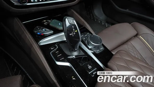 BMW 5 Series (G30) id 2848058 из Кореи 19