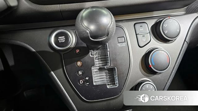 Kia The New Kia Ray id 3818341 из Кореи 19