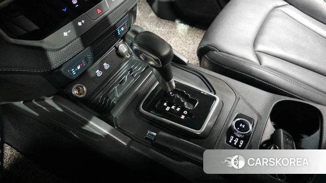 Ssangyong The New Rexton Sports Cannes id 4500126 из Кореи 31