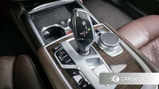 BMW 7 Series (G11) id 3499348 из Кореи 19