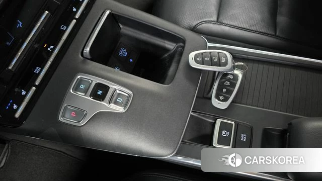 Hyundai The New Grandeur IG Hybrid id 3800950 из Кореи 19