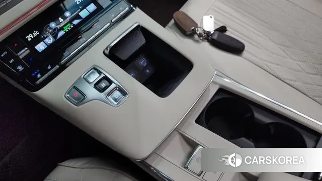 Hyundai The New Grandeur IG id 3591828 из Кореи 19