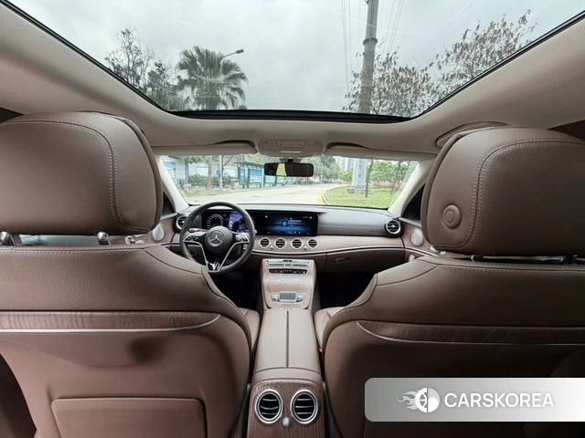Mercedes-Benz E-class id 4336156 из Китая 21