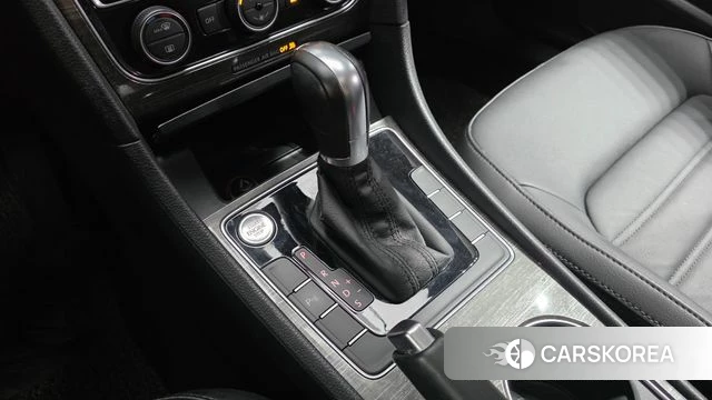 Volkswagen The New Passat id 4658244 из Кореи 33