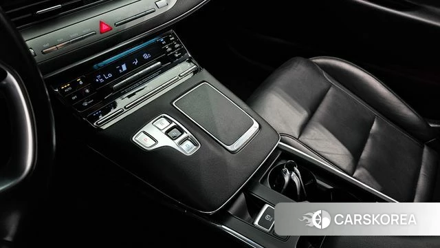 Hyundai The New Grandeur IG id 4268314 из Кореи 30