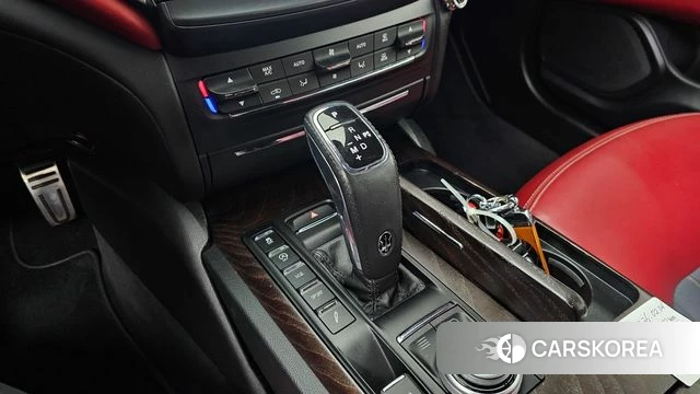 Maserati Ghibli id 4672387 из Кореи 30