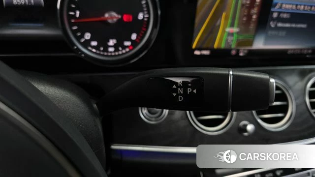 Mercedes-Benz E-Class W213 id 4448040 из Кореи 32