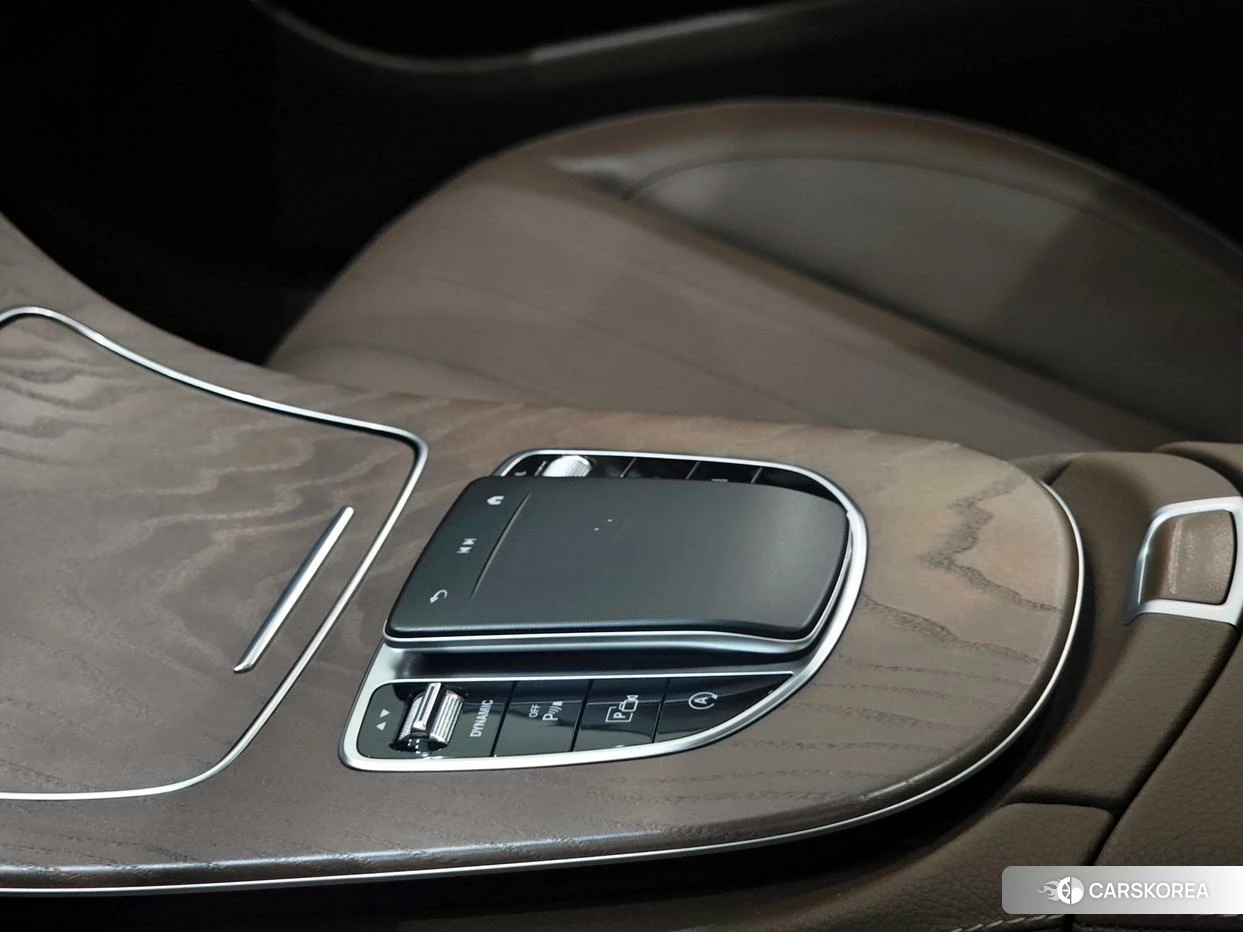 Mercedes-Benz E-class id 4420730 из Китая 12
