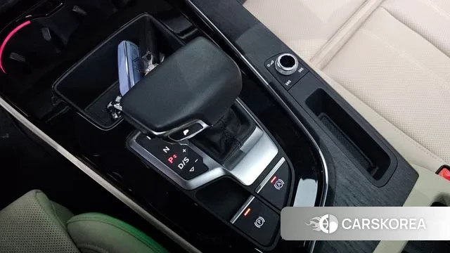 Audi A4 (B9) id 3377950 из Кореи 19