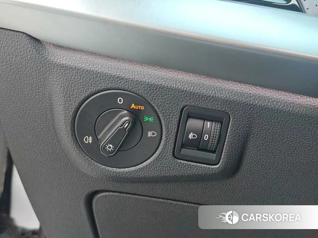 Volkswagen Lavida id 4272690 из Китая 30
