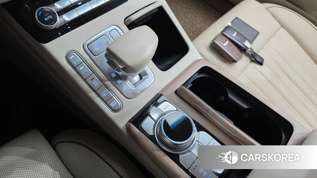 Genesis G90 id 3905279 из Кореи 19