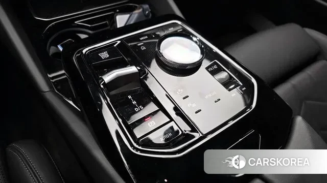 BMW 5 Series (G60) id 3605801 из Кореи 19