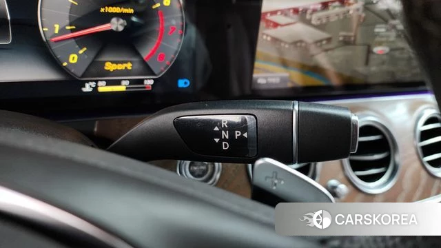 Mercedes-Benz E-Class W213 id 3829364 из Кореи 19