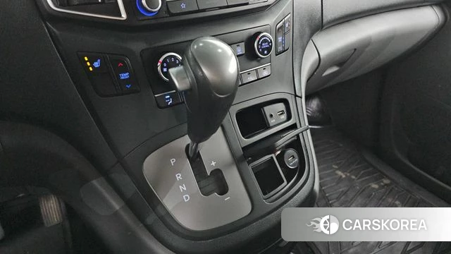 Hyundai The New Grand Starex id 4363113 из Кореи 19