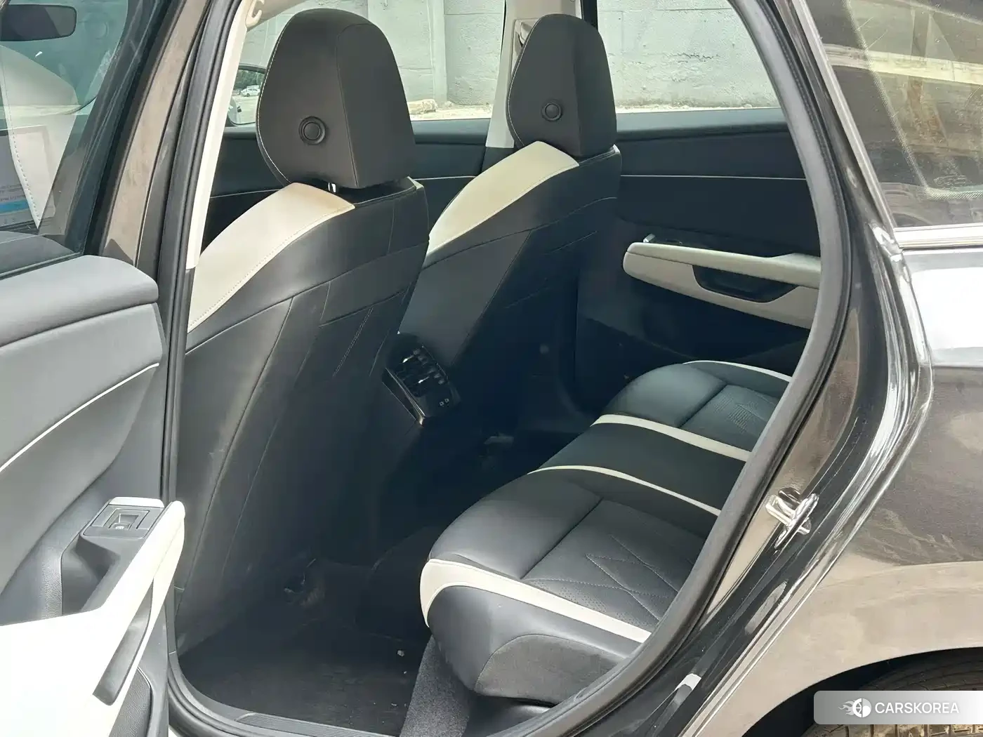 Volkswagen Sagitar id 4653752 из Китая 9