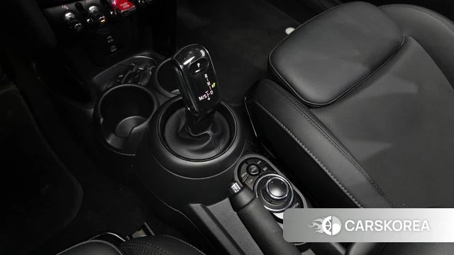 Mini Cooper S id 4292843 из Кореи 31