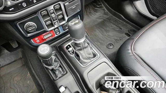 Jeep Wrangler (JL) id 2794823 из Кореи 19