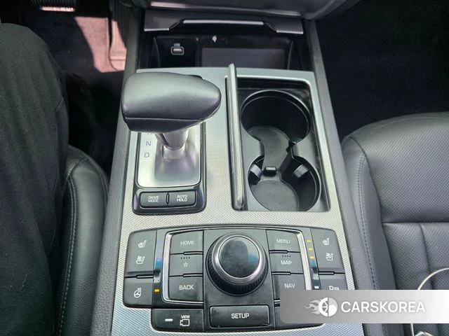 Genesis G80 id 3796126 из Кореи 19