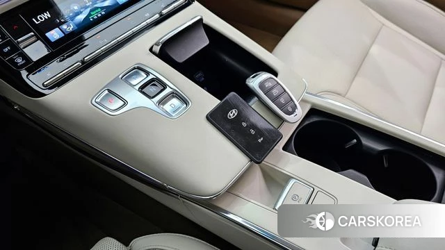 Hyundai The New Grandeur IG id 4402457 из Кореи 31