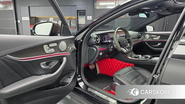 Mercedes-Benz E-Class W213 id 4483359 из Кореи 31