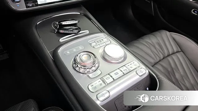 Genesis G90 (RS4) id 2988755 из Кореи 19