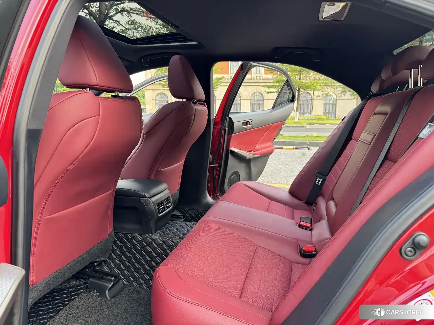 Lexus IS id 4629781 из Китая 14