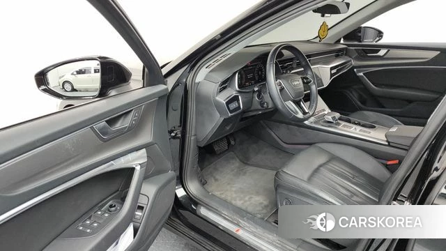 Audi A6 (C8) id 4344912 из Кореи 36