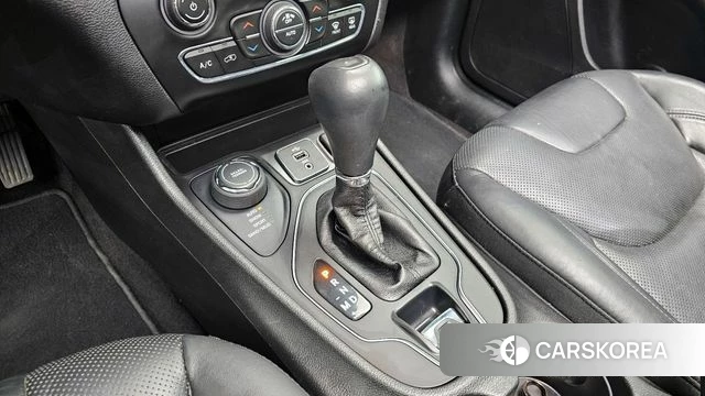 Jeep Cherokee (KL) id 4310949 из Кореи 33