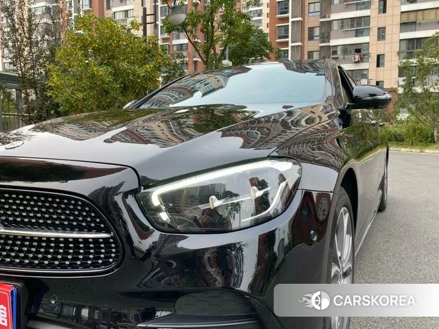 Mercedes-Benz E-class id 4255878 из Китая 21