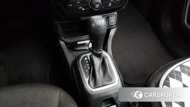 Jeep Renegade id 3736113 из Кореи 19