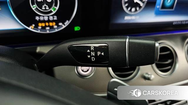 Mercedes-Benz E-Class W213 id 4305123 из Кореи 32